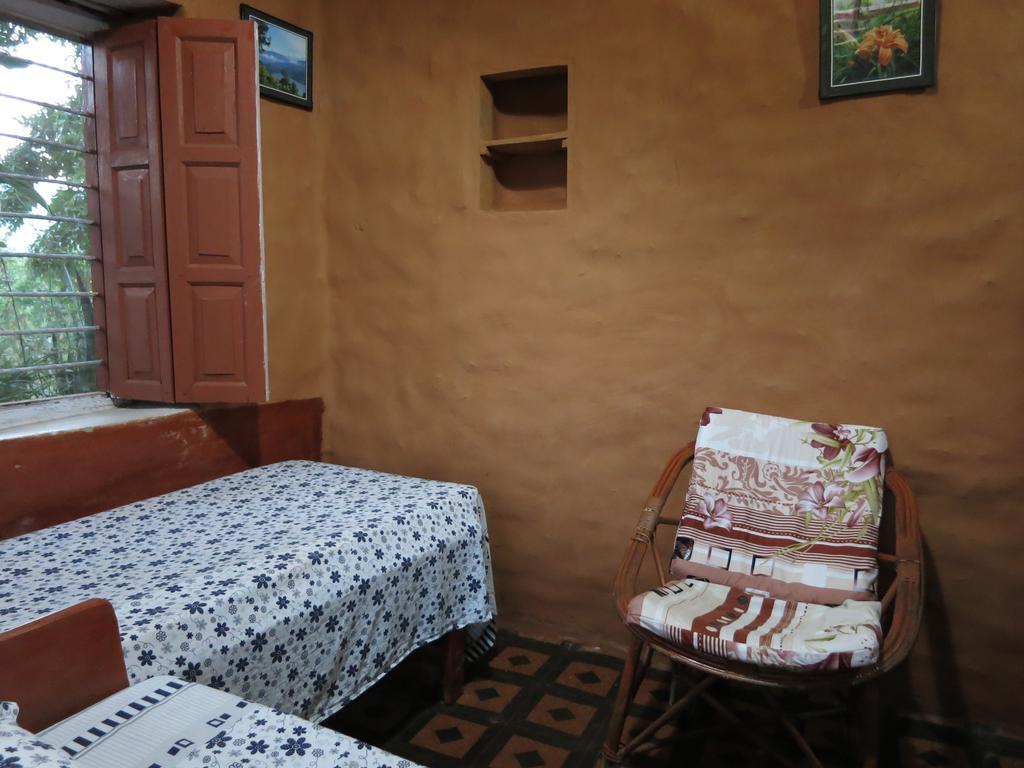 Dinesh House Bed and Breakfast Pokhara Camera foto
