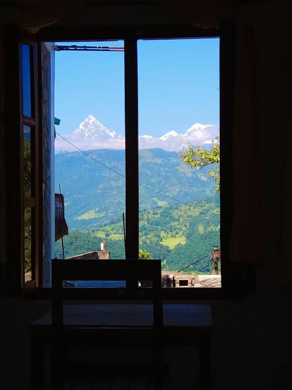 Dinesh House Bed and Breakfast Pokhara Esterno foto
